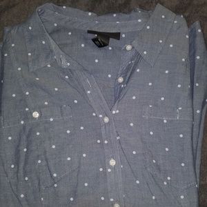 Lightweight long sleeve button down blouse.